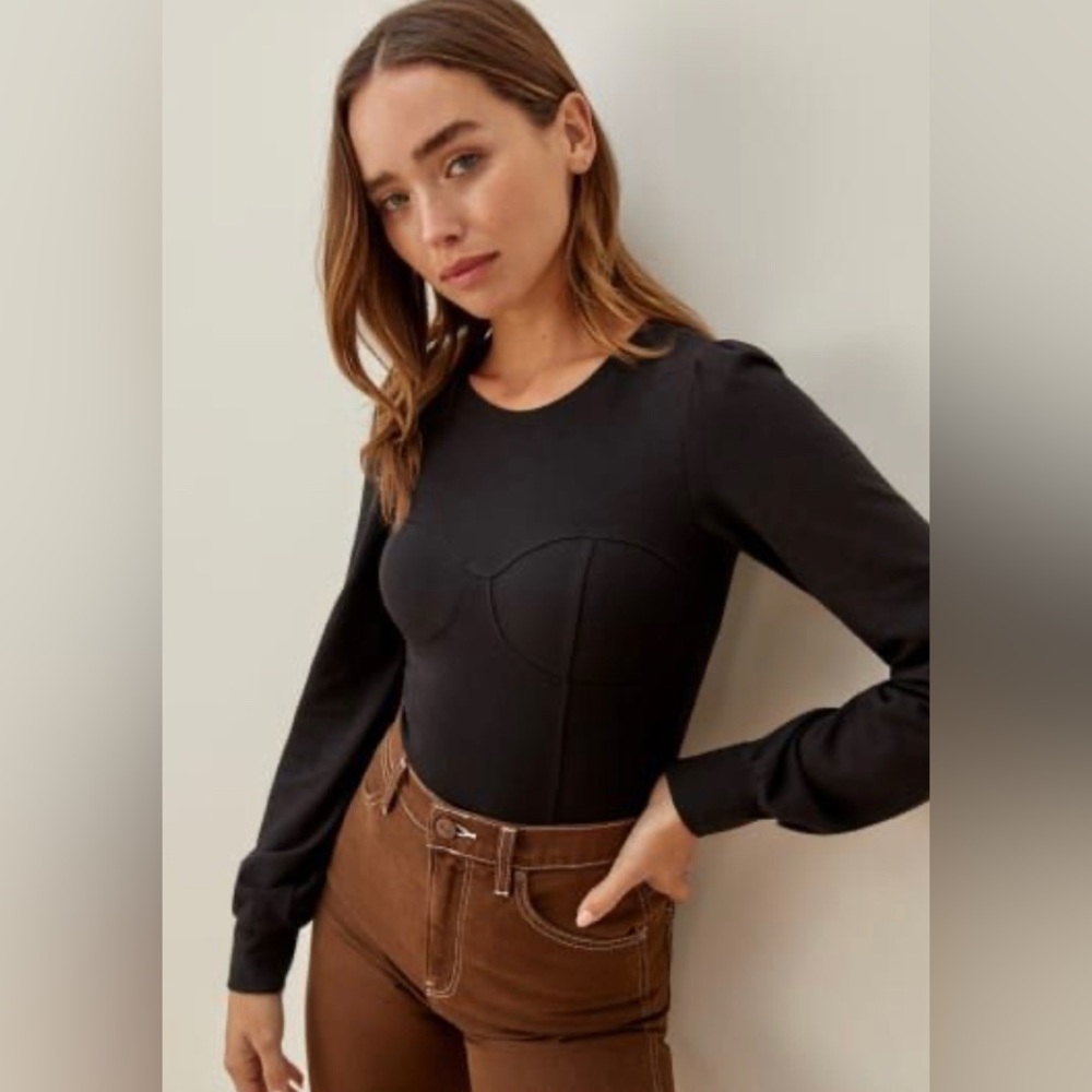 🦢🖤Reformation Black Long Sleeve Bodysuit